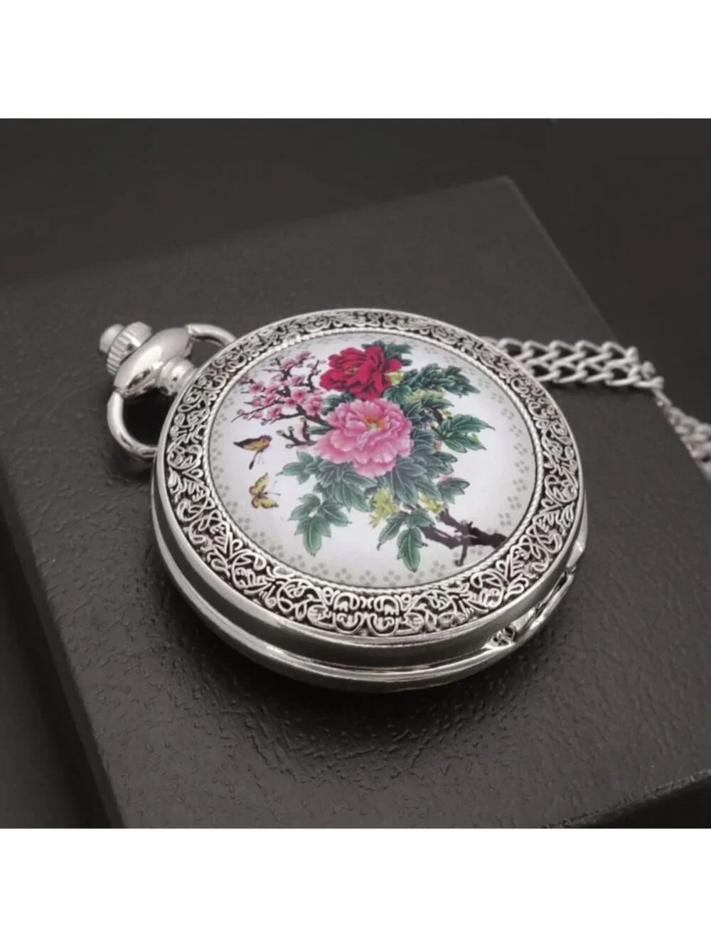 N/A comes watch wardrobe